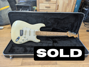 SOLD - Fender USA 1987 Stratocaster in Olympic white EE serial number with original Fender case